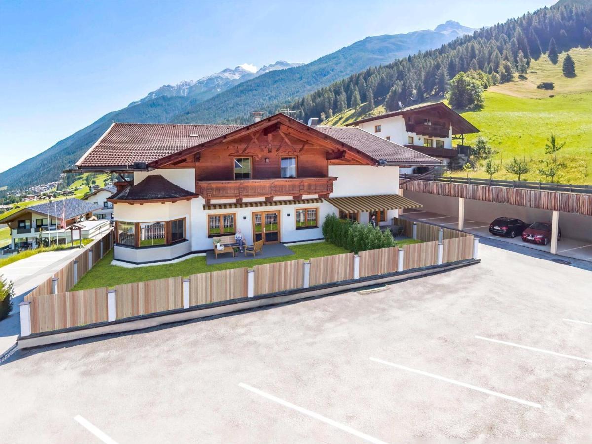 Cosy Apartment In Neustift In The Stubaital Neustift im Stubaital Exteriör bild